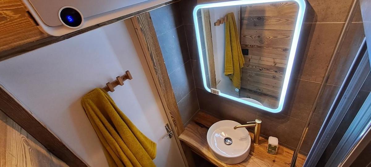 Maison A Moutiers 3 Vallees 4 Chambres 10 Pers Luaran gambar