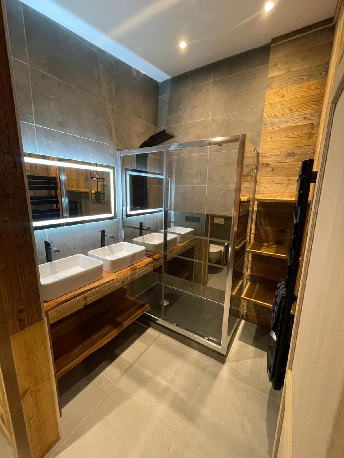 Maison A Moutiers 3 Vallees 4 Chambres 10 Pers Luaran gambar